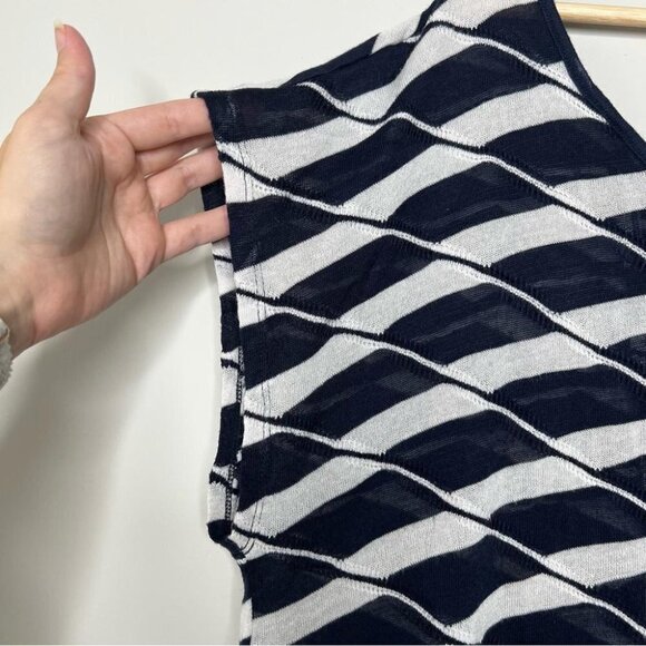 Lane Bryant Womens Size 18/20 Blue White Knit Short Sleeve Top Lightweight Crop - Picture 4 of 8